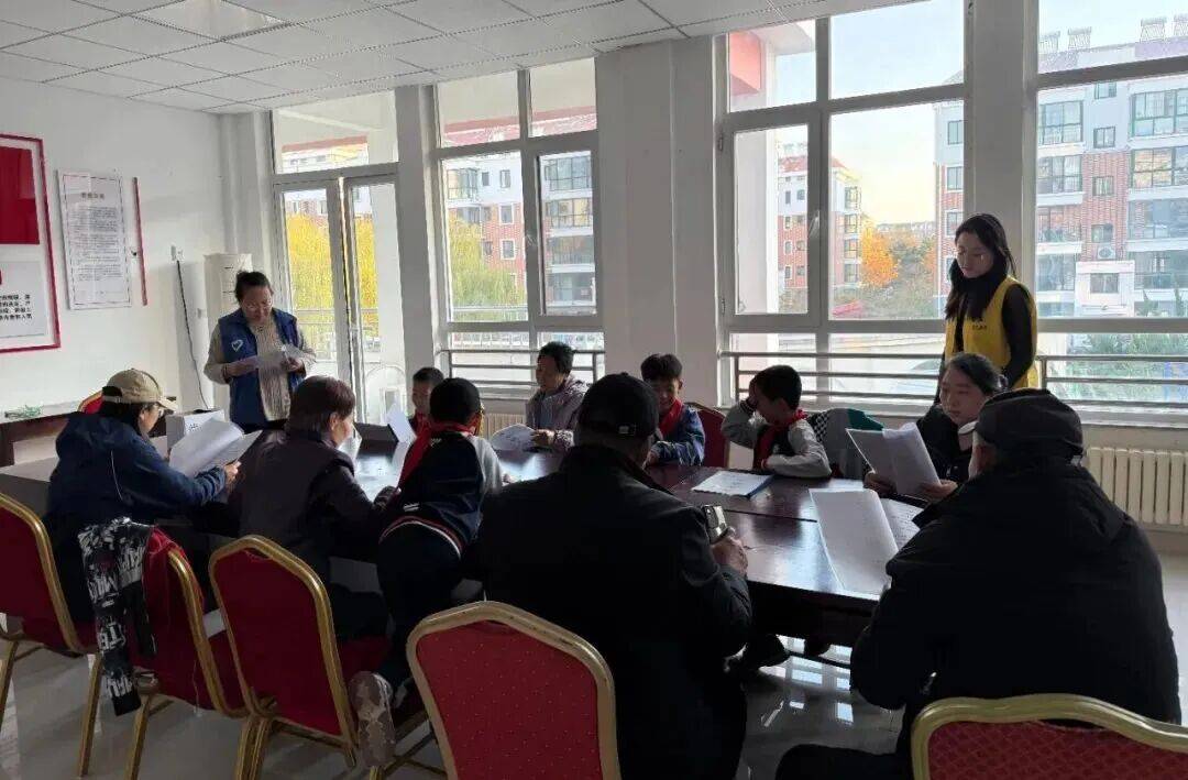 沉浸式剧本杀“破局”宣讲 让社会主义核心价值观“活”起来j9九游会真人第一品牌核心价值·旗领威海丨文登区小观镇：(图8)